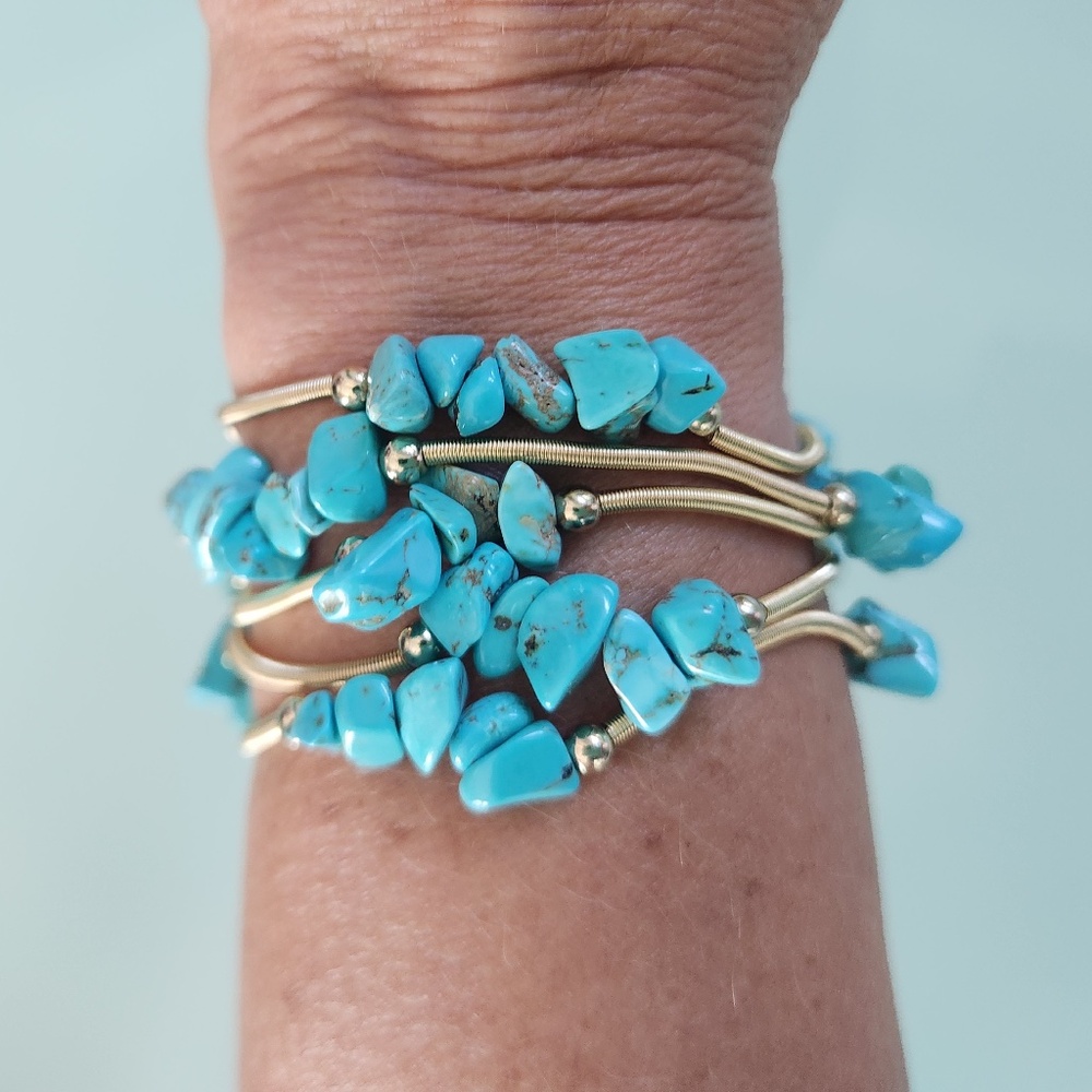 Set of 5 Turquoise stretch bracelets, 8", NWOT